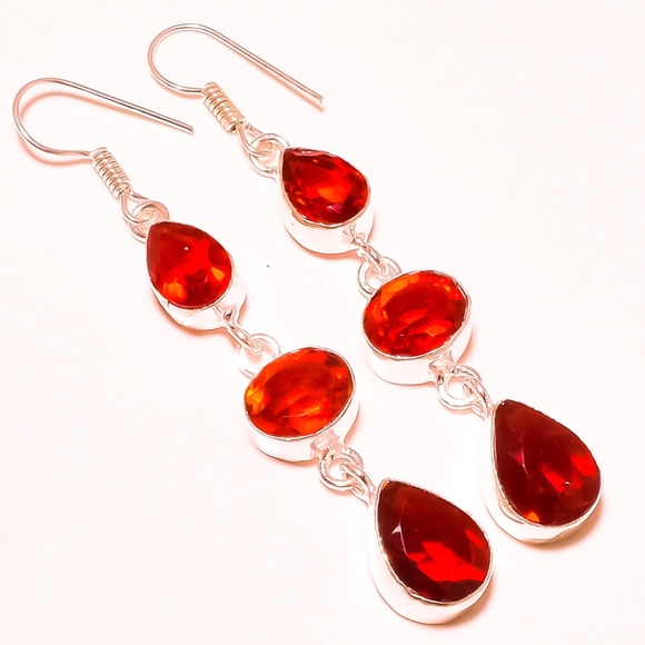 Jewelry - FACETED MOZAMBIQUE GARNET GEMSTONE EARRINGS